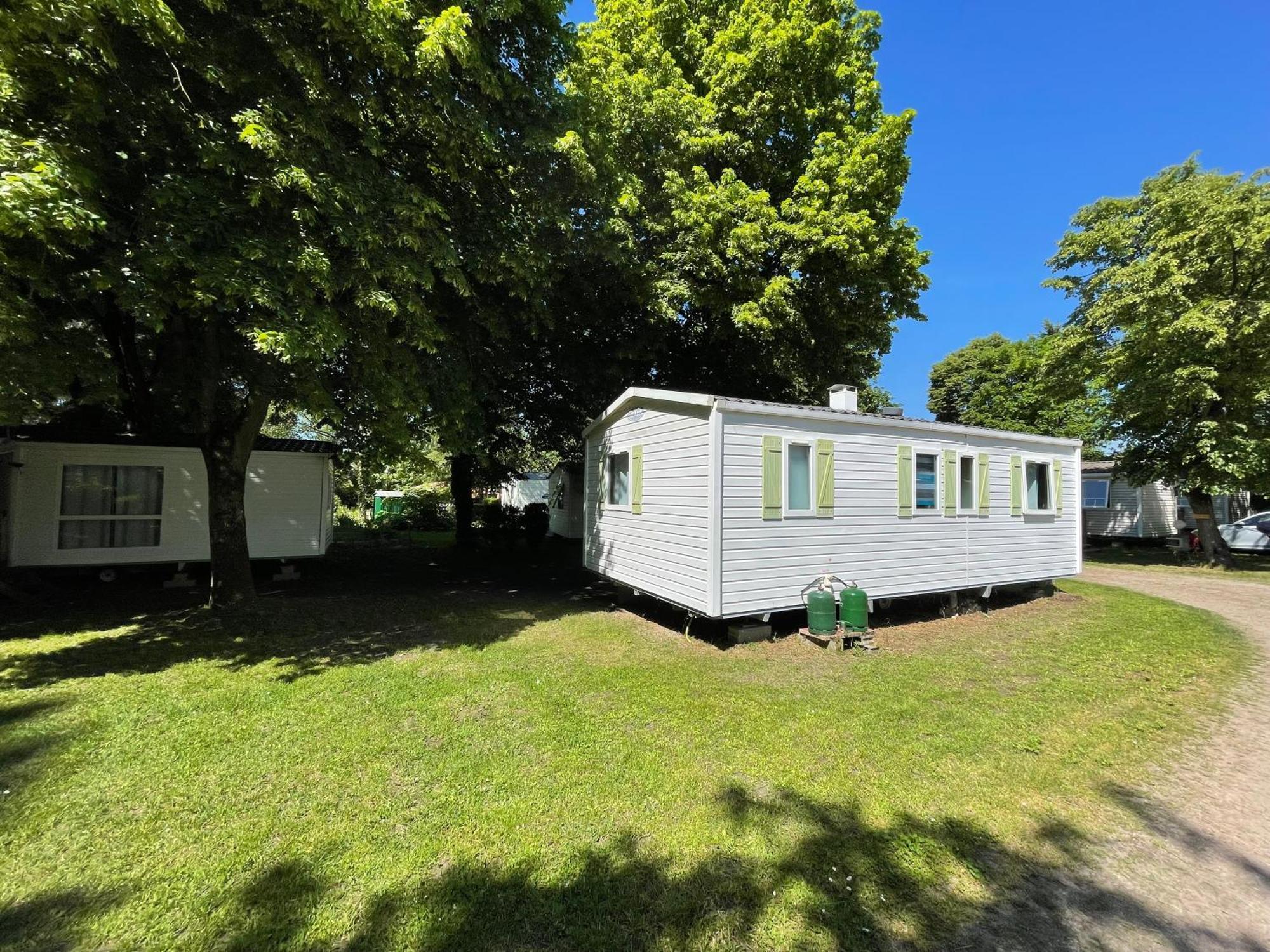 Les Pinots D'Alsace - 3 Bungalows Climatises Avec Tv - Proche Europa Park Boofzheim Buitenkant foto